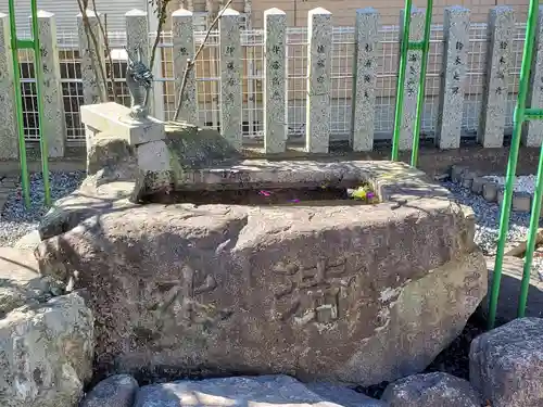 秋葉神社の手水舎