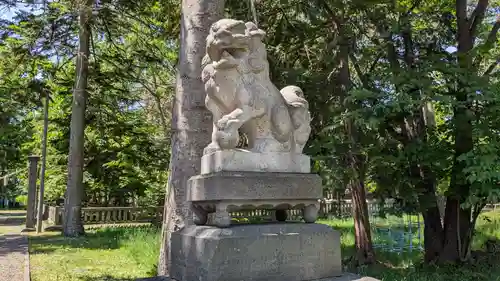 東川神社の狛犬