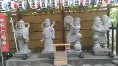 中野沼袋氷川神社の像