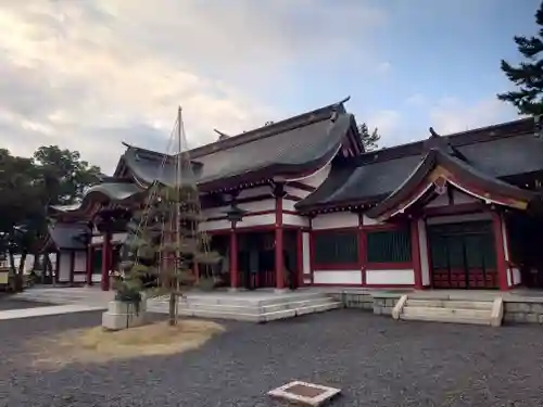 氣比神宮の本殿・本堂