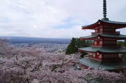 新倉富士浅間神社の景色