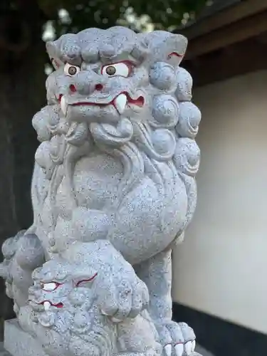 鈴鹿明神社の狛犬