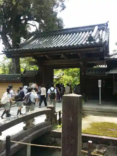 鹿苑寺（金閣寺）の山門・神門