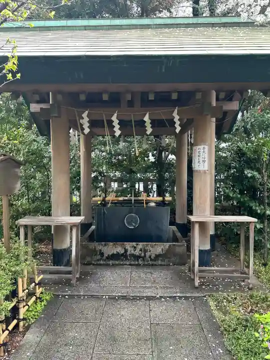 芝大神宮の{uncategorized: "未分類", other: "その他", undefined: "問題あり", building: "その他建物", grave: "お墓", sacred_gate: "鳥居", guardian: "狛犬", statue: "像", buddha: "仏像", history: "歴史", nature: "自然", garden: "庭園", animal: "動物", pagoda: "塔", temizu: "手水舎", mountain_gate: "山門・神門", sanctuary: "本殿・本堂", subordinate: "末社・摂社", art: "芸術", scenery: "景色", jizo: "地蔵", ema: "絵馬", goshuin: "御朱印", omikuji: "おみくじ", items: "授与品その他", amulet: "お守り", goshuincho: "御朱印帳", eats: "食事", festival: "お祭り", votive_dance: "神楽", shichigosan: "七五三参", wedding: "結婚式", experience: "体験その他", initially: "初詣", around: "周辺", anti_infection: "感染症対策"}