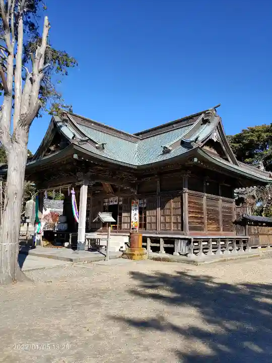 鶴谷八幡宮の本殿・本堂