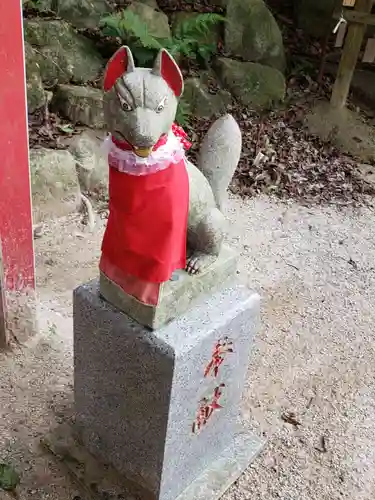 天開稲荷社の狛犬