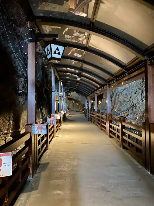 江の島岩屋(神奈川県)