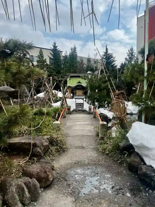 金生稲荷神社(青森県)
