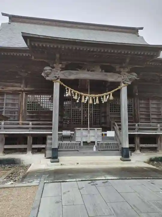 鳥屋神社の本殿・本堂