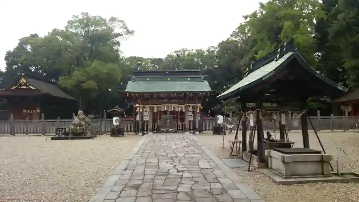 挙母神社の本殿・本堂