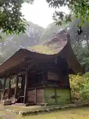 綱神社の本殿