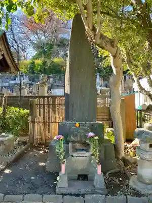 宗隆寺の{uncategorized: "未分類", other: "その他", undefined: "問題あり", building: "その他建物", grave: "お墓", sacred_gate: "鳥居", guardian: "狛犬", statue: "像", buddha: "仏像", history: "歴史", nature: "自然", garden: "庭園", animal: "動物", pagoda: "塔", temizu: "手水舎", mountain_gate: "山門・神門", sanctuary: "本殿・本堂", subordinate: "末社・摂社", art: "芸術", scenery: "景色", jizo: "地蔵", ema: "絵馬", goshuin: "御朱印", omikuji: "おみくじ", items: "授与品その他", amulet: "お守り", goshuincho: "御朱印帳", eats: "食事", festival: "お祭り", votive_dance: "神楽", shichigosan: "七五三参", wedding: "結婚式", experience: "体験その他", initially: "初詣", around: "周辺", anti_infection: "感染症対策"}