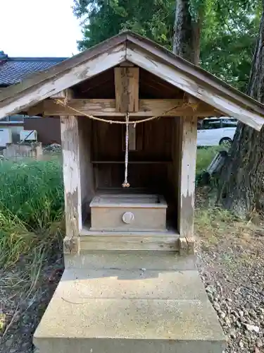 網戸神社の末社