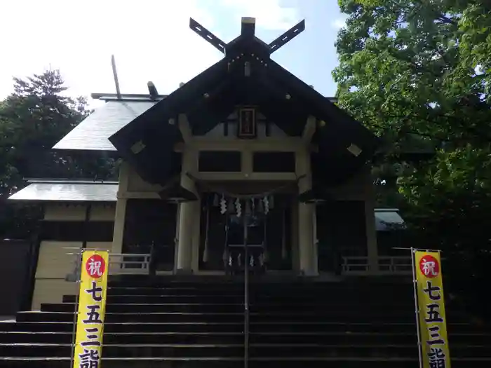 月寒神社の本殿