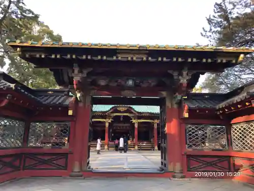 根津神社の山門・神門