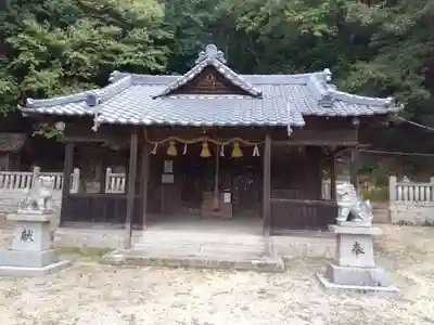 佐方八幡神社の本殿・本堂