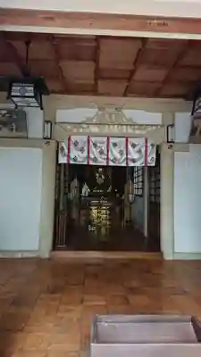 五霊社の本殿・本堂