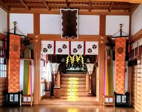 八幡神社（椋岡八幡神社）の本殿・本堂