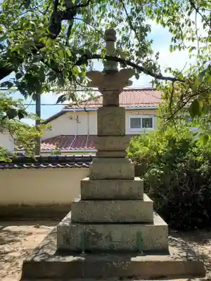 教信寺の塔