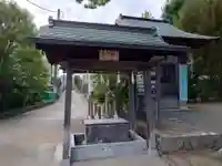稲荷神社の手水舎