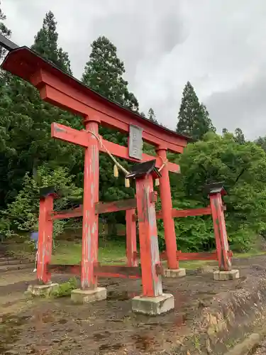 御座石神社(秋田県)