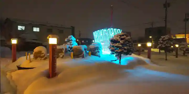 旭川銀座弁天神社の像