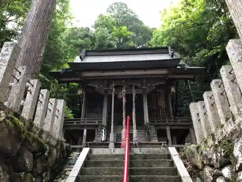 苅田彦神社の本殿