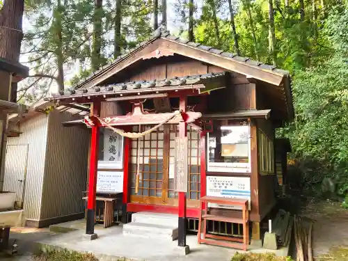 伊邇色神社の本殿