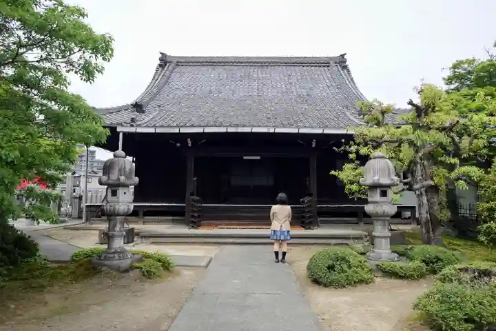 天然寺の本殿・本堂