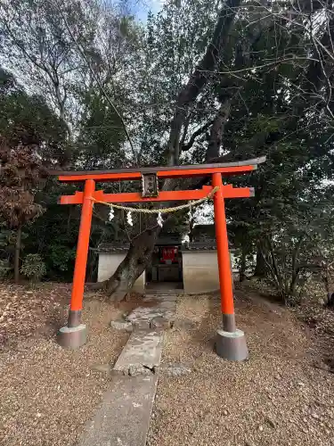廣瀬大社の{uncategorized: "未分類", other: "その他", undefined: "問題あり", building: "その他建物", grave: "お墓", sacred_gate: "鳥居", guardian: "狛犬", statue: "像", buddha: "仏像", history: "歴史", nature: "自然", garden: "庭園", animal: "動物", pagoda: "塔", temizu: "手水舎", mountain_gate: "山門・神門", sanctuary: "本殿・本堂", subordinate: "末社・摂社", art: "芸術", scenery: "景色", jizo: "地蔵", ema: "絵馬", goshuin: "御朱印", omikuji: "おみくじ", items: "授与品その他", amulet: "お守り", goshuincho: "御朱印帳", eats: "食事", festival: "お祭り", votive_dance: "神楽", shichigosan: "七五三参", wedding: "結婚式", experience: "体験その他", initially: "初詣", around: "周辺", anti_infection: "感染症対策"}