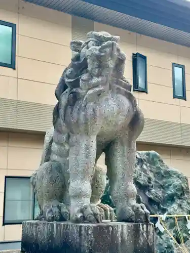 富良野神社の狛犬