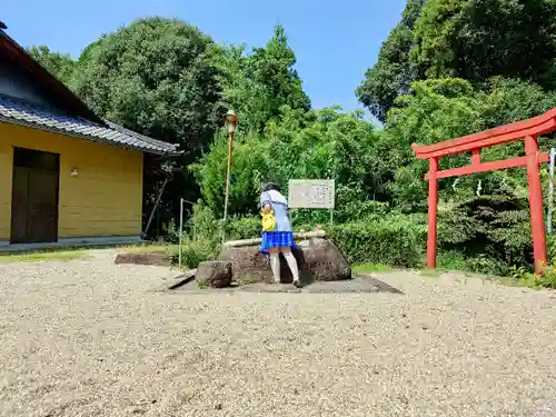 曽野稲荷神社の手水