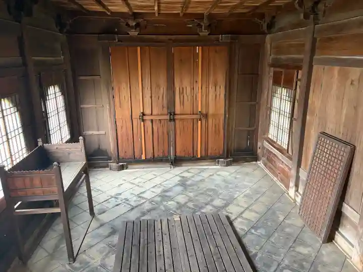 清見寺の{uncategorized: "未分類", other: "その他", undefined: "問題あり", building: "その他建物", grave: "お墓", sacred_gate: "鳥居", guardian: "狛犬", statue: "像", buddha: "仏像", history: "歴史", nature: "自然", garden: "庭園", animal: "動物", pagoda: "塔", temizu: "手水舎", mountain_gate: "山門・神門", sanctuary: "本殿・本堂", subordinate: "末社・摂社", art: "芸術", scenery: "景色", jizo: "地蔵", ema: "絵馬", goshuin: "御朱印", omikuji: "おみくじ", items: "授与品その他", amulet: "お守り", goshuincho: "御朱印帳", eats: "食事", festival: "お祭り", votive_dance: "神楽", shichigosan: "七五三参", wedding: "結婚式", experience: "体験その他", initially: "初詣", around: "周辺", anti_infection: "感染症対策"}