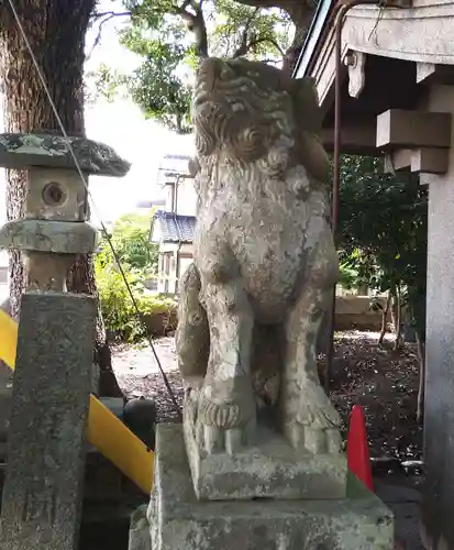 津田八幡神社の狛犬