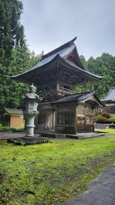 耕雲寺(新潟県)