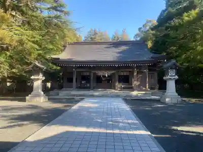 名和神社の{uncategorized: "未分類", other: "その他", undefined: "問題あり", building: "その他建物", grave: "お墓", sacred_gate: "鳥居", guardian: "狛犬", statue: "像", buddha: "仏像", history: "歴史", nature: "自然", garden: "庭園", animal: "動物", pagoda: "塔", temizu: "手水舎", mountain_gate: "山門・神門", sanctuary: "本殿・本堂", subordinate: "末社・摂社", art: "芸術", scenery: "景色", jizo: "地蔵", ema: "絵馬", goshuin: "御朱印", omikuji: "おみくじ", items: "授与品その他", amulet: "お守り", goshuincho: "御朱印帳", eats: "食事", festival: "お祭り", votive_dance: "神楽", shichigosan: "七五三参", wedding: "結婚式", experience: "体験その他", initially: "初詣", around: "周辺", anti_infection: "感染症対策"}