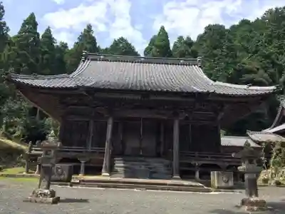 観音寺の本殿・本堂