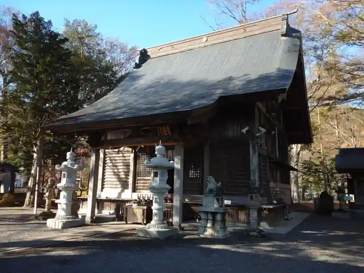 淺間神社(忍野八海)の本殿・本堂