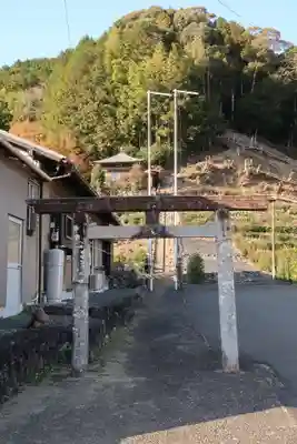 坂ノ上薬師堂(静岡県)