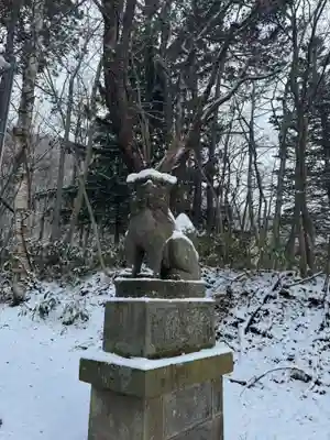 定山渓神社の狛犬