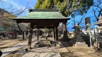 那古野神社の{uncategorized: "未分類", other: "その他", undefined: "問題あり", building: "その他建物", grave: "お墓", sacred_gate: "鳥居", guardian: "狛犬", statue: "像", buddha: "仏像", history: "歴史", nature: "自然", garden: "庭園", animal: "動物", pagoda: "塔", temizu: "手水舎", mountain_gate: "山門・神門", sanctuary: "本殿・本堂", subordinate: "末社・摂社", art: "芸術", scenery: "景色", jizo: "地蔵", ema: "絵馬", goshuin: "御朱印", omikuji: "おみくじ", items: "授与品その他", amulet: "お守り", goshuincho: "御朱印帳", eats: "食事", festival: "お祭り", votive_dance: "神楽", shichigosan: "七五三参", wedding: "結婚式", experience: "体験その他", initially: "初詣", around: "周辺", anti_infection: "感染症対策"}