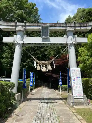 滑川神社 - 仕事と子どもの守り神の鳥居