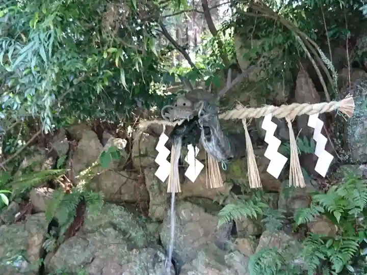 石鎚神社 口之宮 本社の手水舎
