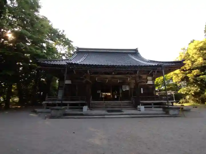 加茂神社の{uncategorized: "未分類", other: "その他", undefined: "問題あり", building: "その他建物", grave: "お墓", sacred_gate: "鳥居", guardian: "狛犬", statue: "像", buddha: "仏像", history: "歴史", nature: "自然", garden: "庭園", animal: "動物", pagoda: "塔", temizu: "手水舎", mountain_gate: "山門・神門", sanctuary: "本殿・本堂", subordinate: "末社・摂社", art: "芸術", scenery: "景色", jizo: "地蔵", ema: "絵馬", goshuin: "御朱印", omikuji: "おみくじ", items: "授与品その他", amulet: "お守り", goshuincho: "御朱印帳", eats: "食事", festival: "お祭り", votive_dance: "神楽", shichigosan: "七五三参", wedding: "結婚式", experience: "体験その他", initially: "初詣", around: "周辺", anti_infection: "感染症対策"}