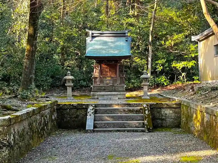 多賀大社の末社・摂社