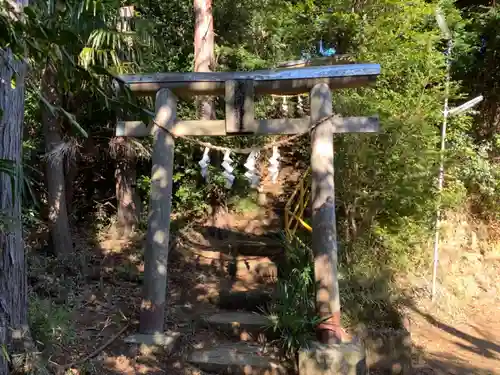 水神社の鳥居