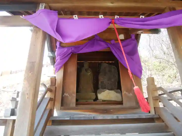 薬師如来堂の本殿・本堂