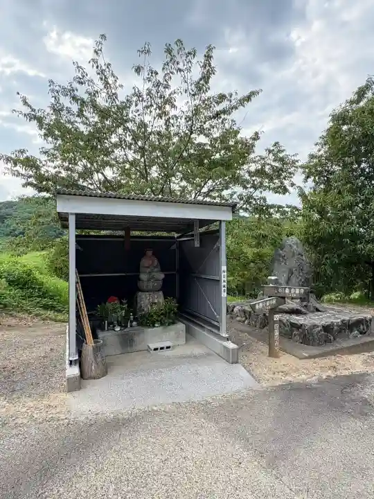 香園寺奥の院(白瀧)(愛媛県)