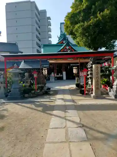 尼崎えびす神社の{uncategorized: "未分類", other: "その他", undefined: "問題あり", building: "その他建物", grave: "お墓", sacred_gate: "鳥居", guardian: "狛犬", statue: "像", buddha: "仏像", history: "歴史", nature: "自然", garden: "庭園", animal: "動物", pagoda: "塔", temizu: "手水舎", mountain_gate: "山門・神門", sanctuary: "本殿・本堂", subordinate: "末社・摂社", art: "芸術", scenery: "景色", jizo: "地蔵", ema: "絵馬", goshuin: "御朱印", omikuji: "おみくじ", items: "授与品その他", amulet: "お守り", goshuincho: "御朱印帳", eats: "食事", festival: "お祭り", votive_dance: "神楽", shichigosan: "七五三参", wedding: "結婚式", experience: "体験その他", initially: "初詣", around: "周辺", anti_infection: "感染症対策"}