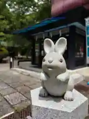 岡崎神社の狛犬